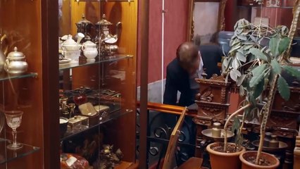 ¿INTELIGENTE O RICO. QUIEN ES EL ASESINO - MEJOR PELÍCULA DE DETECTIVES