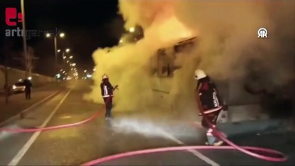 Seyir halindeki servis otobüsünde yangın