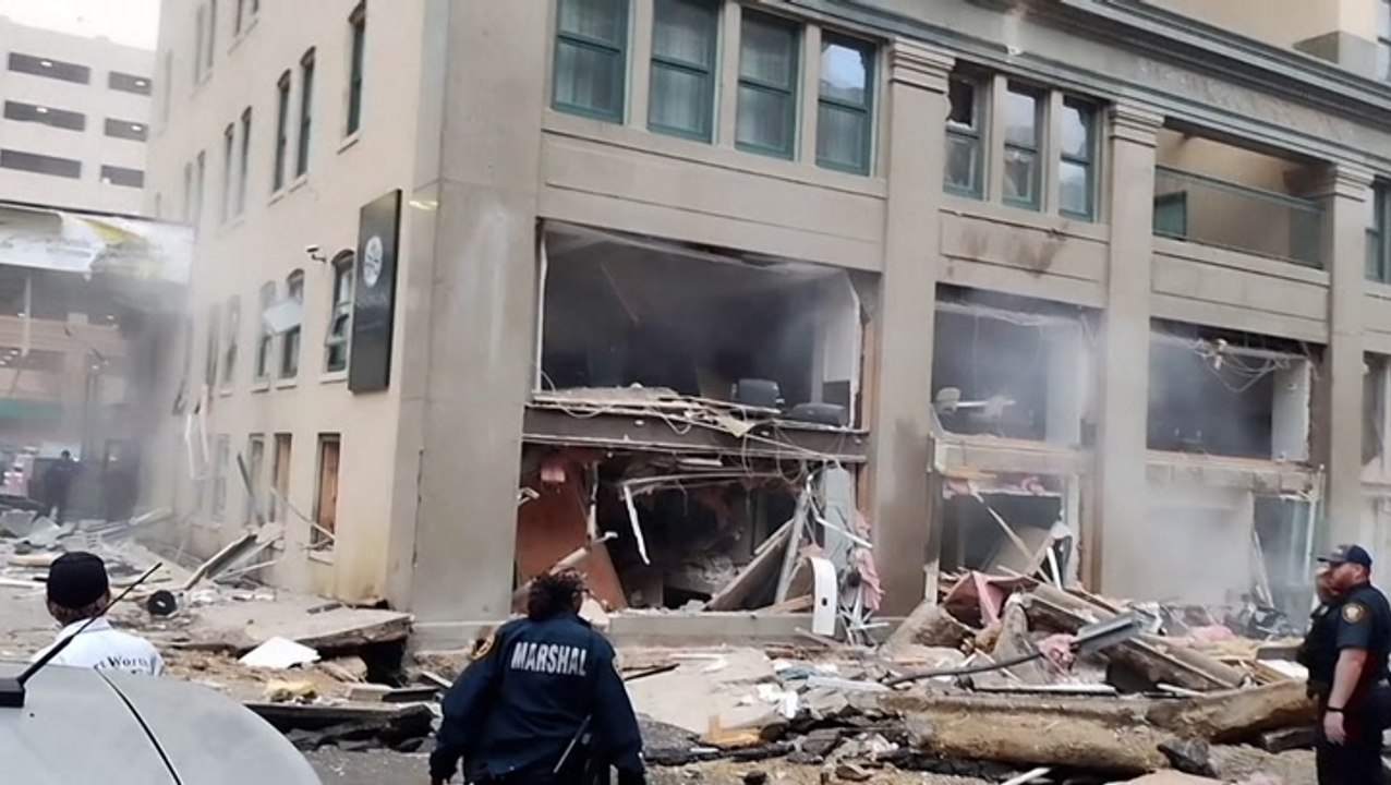 Texas explosion: Debris scattered across street as smoke rises from building