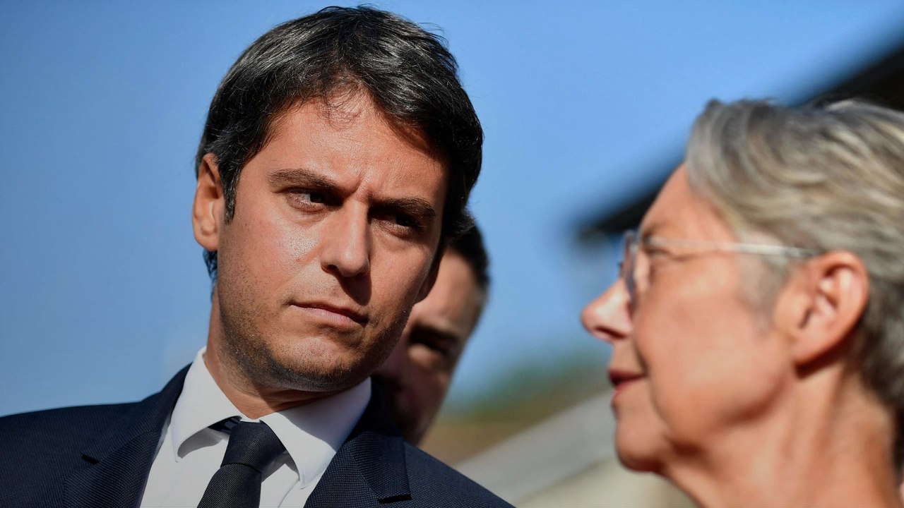 EN DIRECT | La passation de pouvoir à Matignon