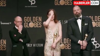 Altın Küre'de ödül alan Emma Stone, yakın arkadaşı Taylor Swift'e kameralar önünde küfür etti