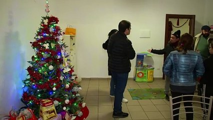 RIFIUTANO ALBERGO SENZA SERVIZI TORNANO NELLE CASE VOLANO