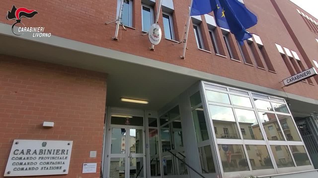 Spara a festa di Capodanno con una scacciacani, due denunciati all'Elba