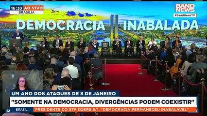 Presidente Lula discursa durante a cerimônia "Democracia Inabalada"