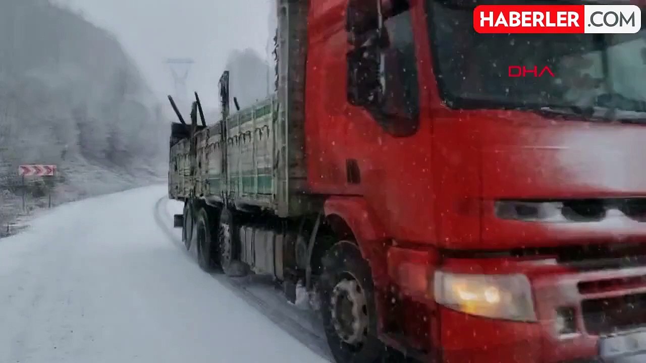 Kocayayla Geçidi Kar Yağışı Nedeniyle TIR Geçişlerine Kapatıldı
