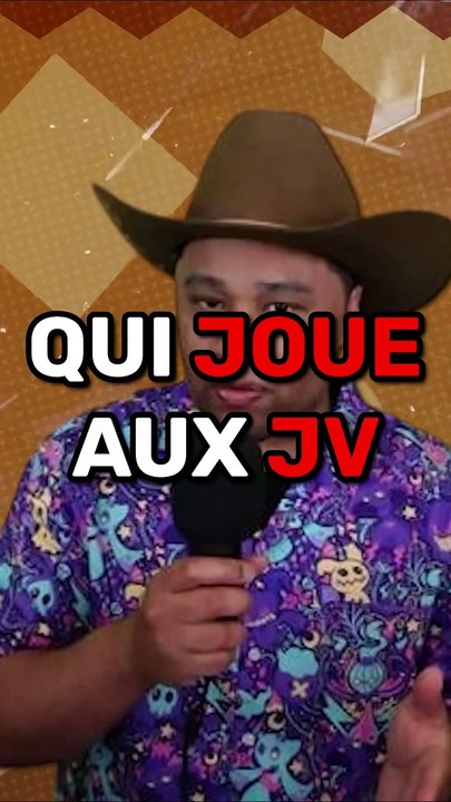 Il joue aux JV avec une ÉPÉE de 2 MÈTRES !
