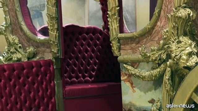 All'asta gli oggetti di The Crown, c'? il revenge dress di Lady D