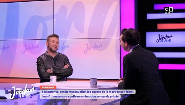 Jeanfi Janssens évoque le suicide de son frère Alexandre dans l'émission Chez Jordan sur C8.