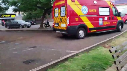Homem é socorrido após sofrer entorse no joelho