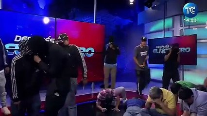 Ecuador: Banda Armada toma control de un canal de televisión 🚨