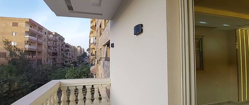 فرصة لا تعوض! شقة للبيع 170متر بحدائق الأهرام منطقة (ح) على شارع رئيسي بجوار النادي وشارع الجيش!