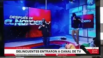 Encapuchados irrumpen en vivo en canal TC Televisión en Ecuador