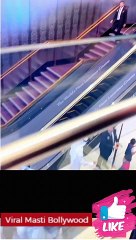 Shahrukh Khan In Dubai For Dunki Promotion Fans Reaction Viral Masti Bollywood