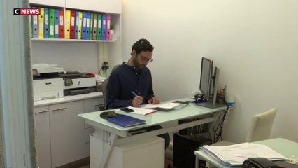 Un soldat israélien de retour au travail