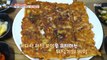 [Tasty] The huge seafood green onion pancake made by Asan Janggeum, 생방송 오늘 저녁 240110