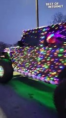 A Merry and Bright Christmas on Wheels!  || Best of Internet