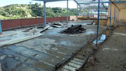 BISCONTE TRA CANCELLI E DEGRADO CASE TRANSITO, SOLUZIONE VICINA