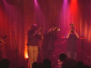 La Scanà del Domingo : "Boule à facettes"