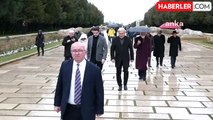 Gazeteciler Cemiyeti Anıtkabir'i ziyaret etti