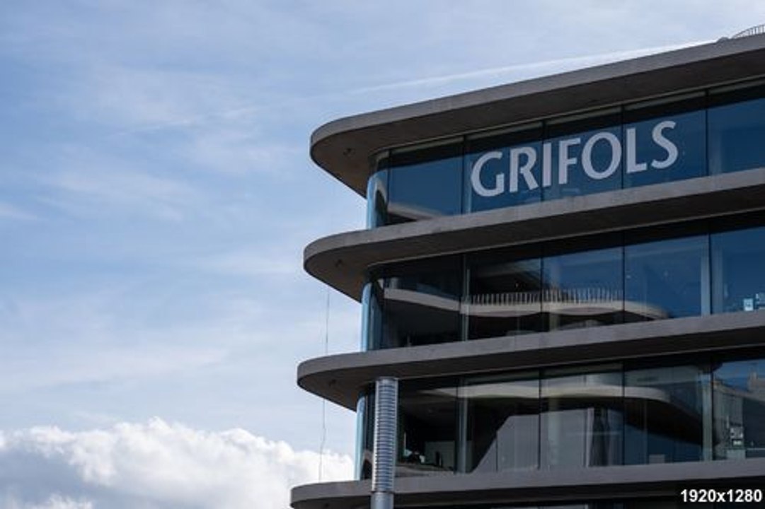 Grifols anuncia una querella contra Gotham