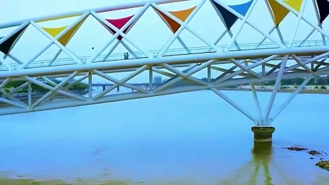 Rakesh Rajdev Guide Atal Pedestrian Bridge Sabarmati Riverfront Ahmedabad, Gujarat