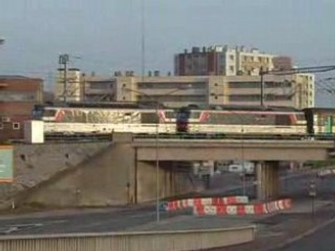 um de bb 67000 multiservice avec 9 voitures corails