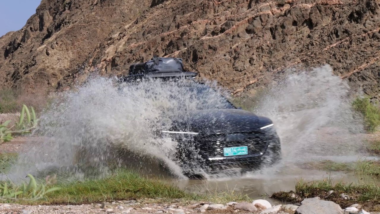 Audi Q8 e-tron edition Dakar