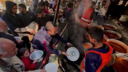 الأونروا تطلق استغاثة عاجلة: 95 % من سكان غزة يتضورون جوعاً