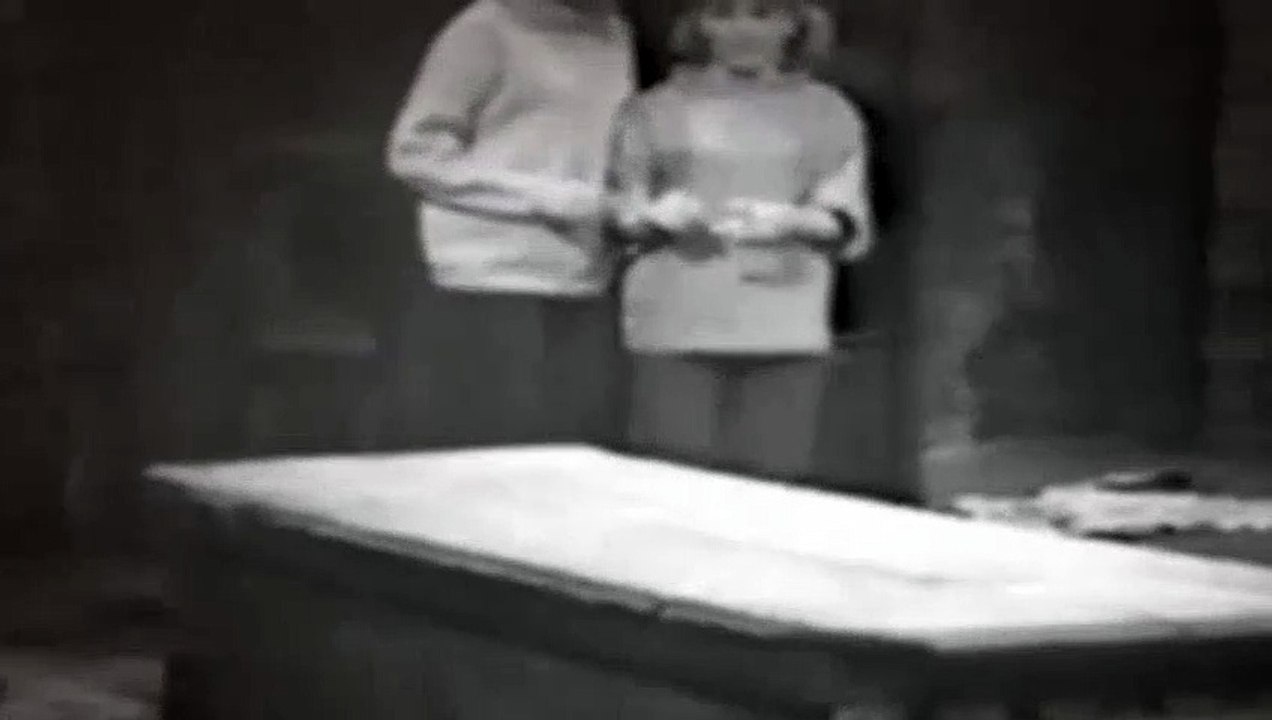 Doctor Who Season 2 Episode 33 The Chase Pt 4 Journey Into Terror