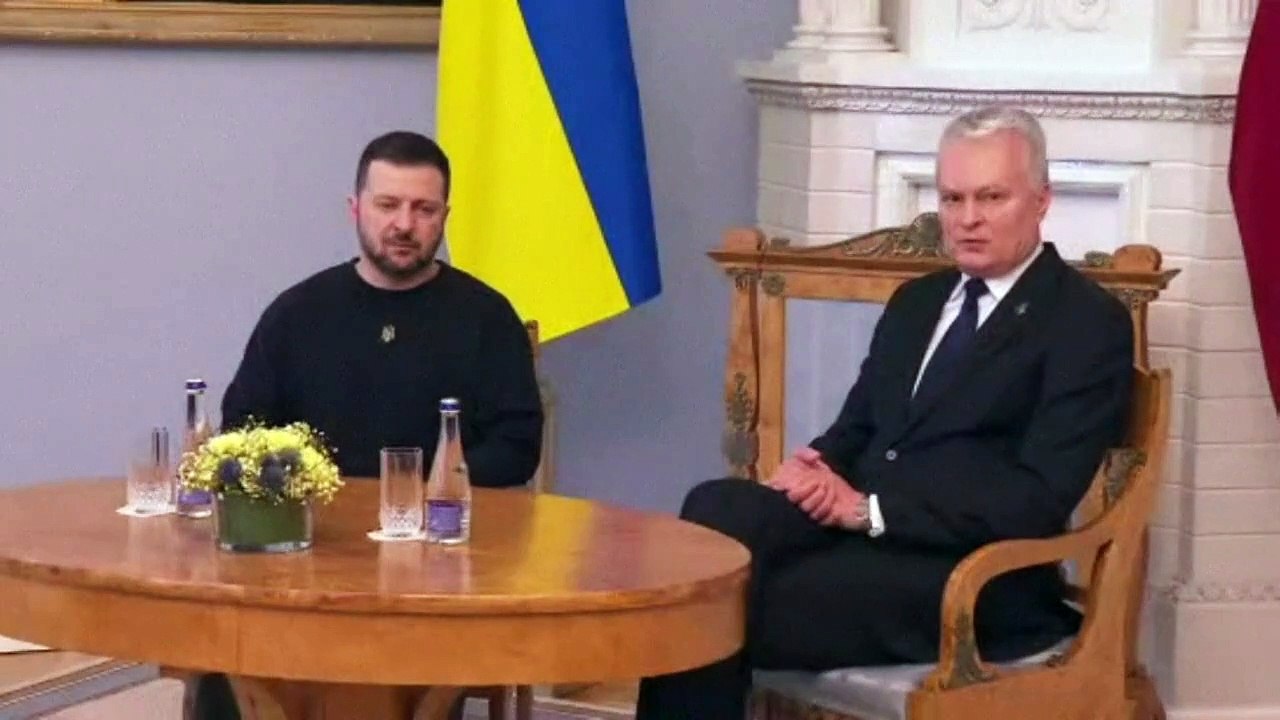 Las "dudas" de aliados occidentales sobre ayuda a Ucrania alientan a Putin, advierte Zelenski