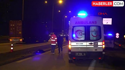 Otoyolda TIR'ın Çarptığı Kadın Öldü