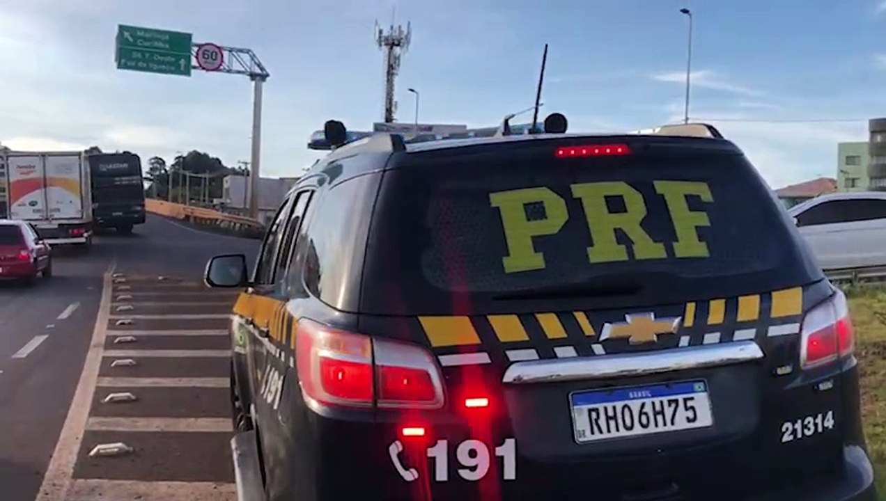 Condutores sem habilitação se envolvem em acidente no Trevo Cataratas