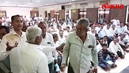जळगाव जिल्हाधिकारी कार्यालयात राडा... काय घडलं_1