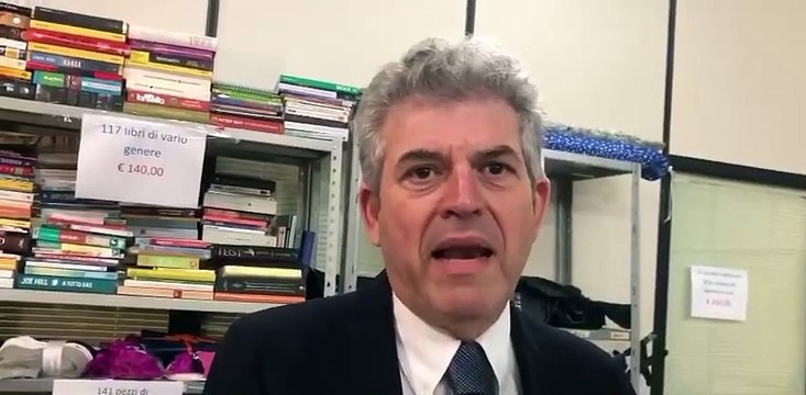 Dai gioielli agli occhiali da vista, all'asta 3 mila oggetti smarriti all'aeroporto di Palermo