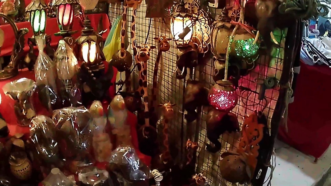 6 - Comida da Feirinha Tailândia