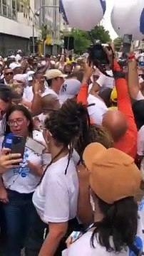 Lavagem do Bonfim: Bruno Reis é carregado pela multidão e dispara: melhor lavagem da minha história