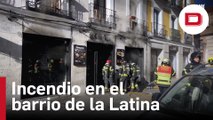 Un incendio quema un restaurante y parte de un edificio de viviendas de La Latina (Madrid)