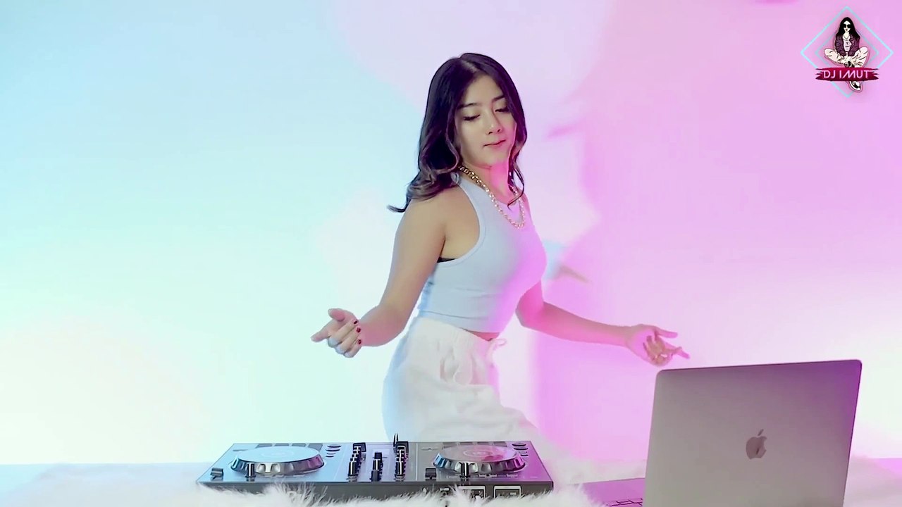 MOST POPULER DJ 2024 - DJ LOVE IS GONE