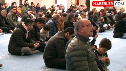 İzmir'de kandil gecesi Filistin için dualar edildi