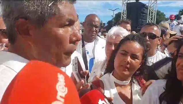 Lavagem do Bonfim: “A Bahia é um lugar de paz, de tranquilidade”, diz Jerônimo Rodrigues sobre segurança em festas populares de Salvador