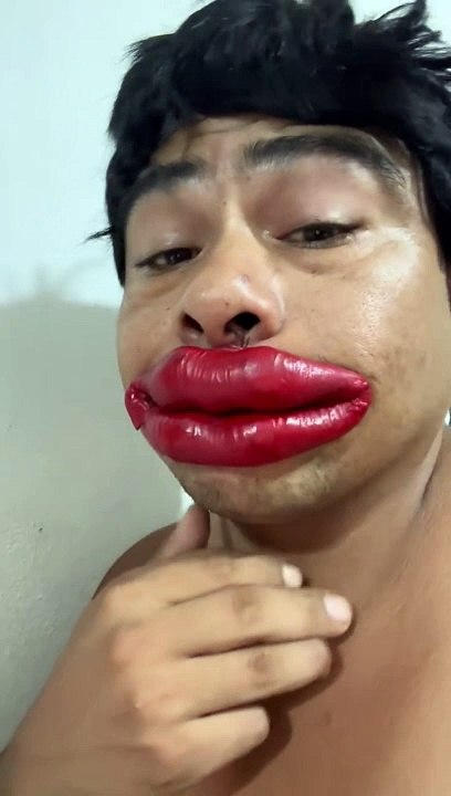 Dame un beso.