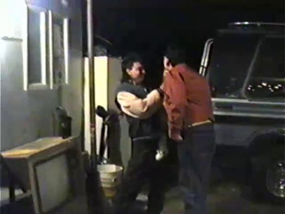 Inicia Kid's Parents - Happy New Year In 2005 [VHS Camera's Recording]