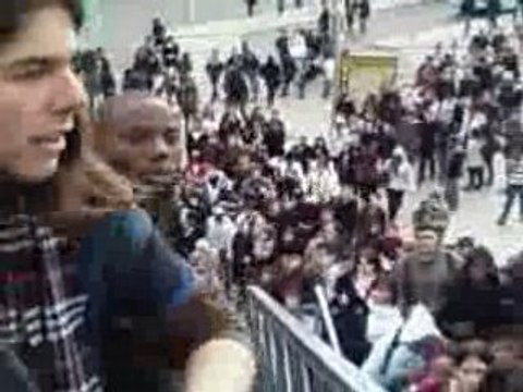 Manif + blocus a la pref ( cergy pref )