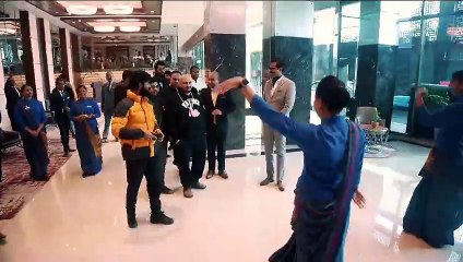 गोरखपुर आगमन पर कुछ इस अंदाज में हुआ बी प्राक का स्वागत