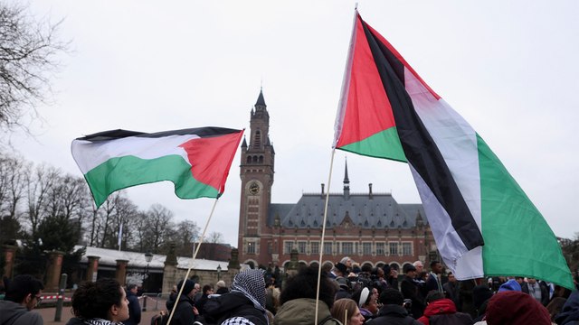 الفريق القانوني لجنوب أفريقيا في محاكمة إسرائيل بمحكمة العدل الدولية