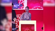 Serenay Sarıkaya'nın ödül sevinci... Avazı çıktığı kadar bağırdı