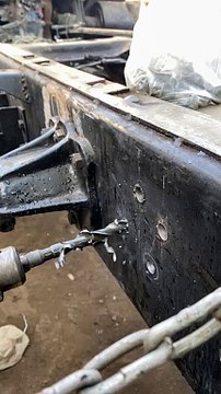Truck Frame Holing #slowmotion #viral #mechanic #ytshorts #shortsvideo