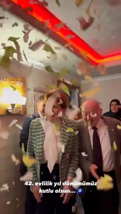 Meral Akşener eşiyle evlilik yıldönümünü kutladı: "Sevemez kimse seni benim sevdiğim kadar"