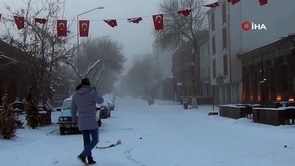 1 aydır beklenen kar bir geldi pir geldi!