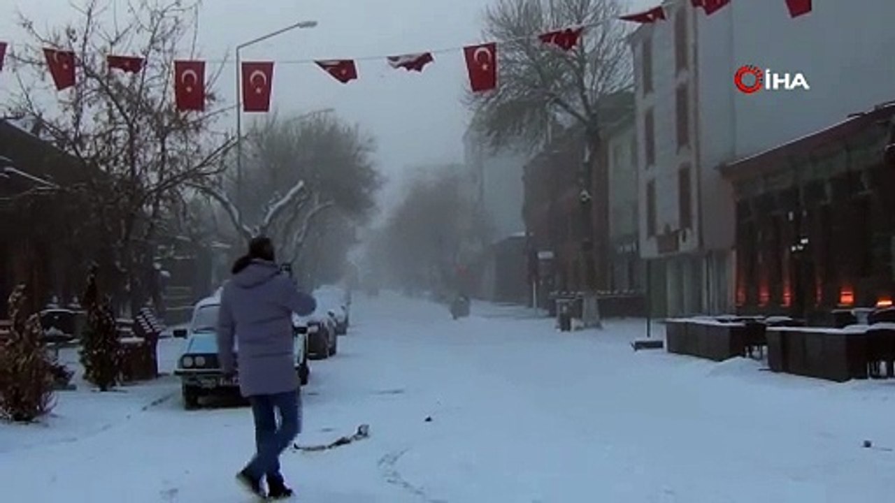 1 aydır beklenen kar bir geldi pir geldi!